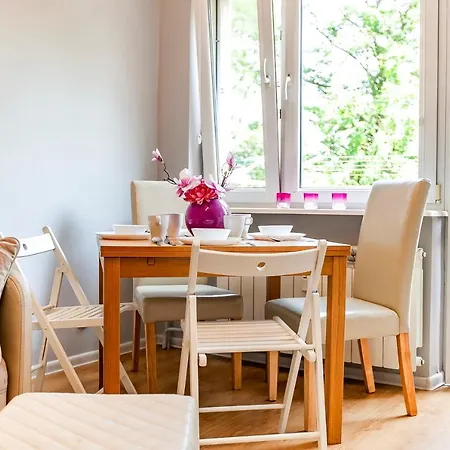 Apartment Pink Apartament - Niepodleglosci 865 Sopot